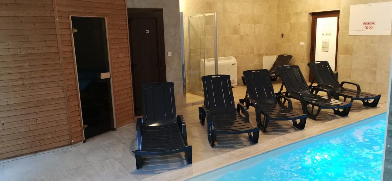 Balaton&Center Wellness Apartman シオーフォク エクステリア 写真