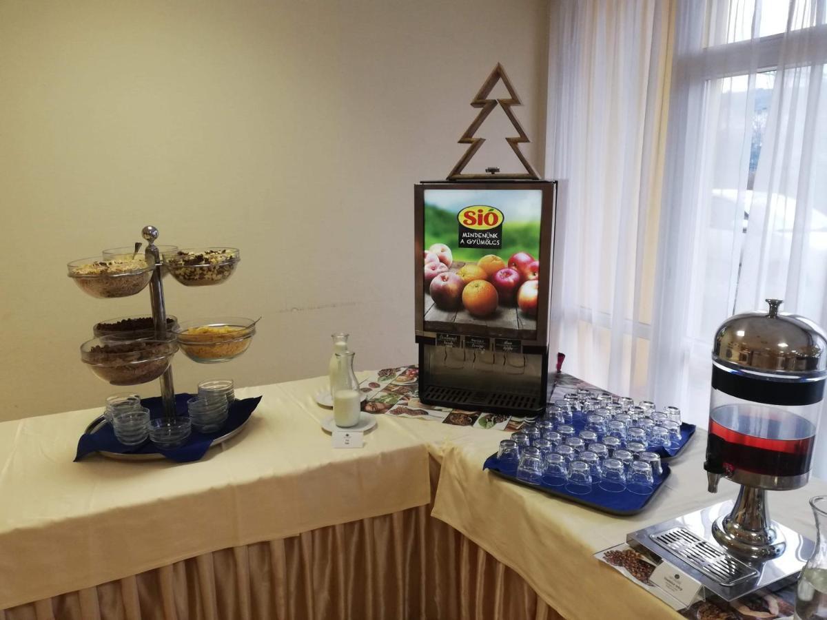 Balaton&Center Wellness Apartman シオーフォク エクステリア 写真